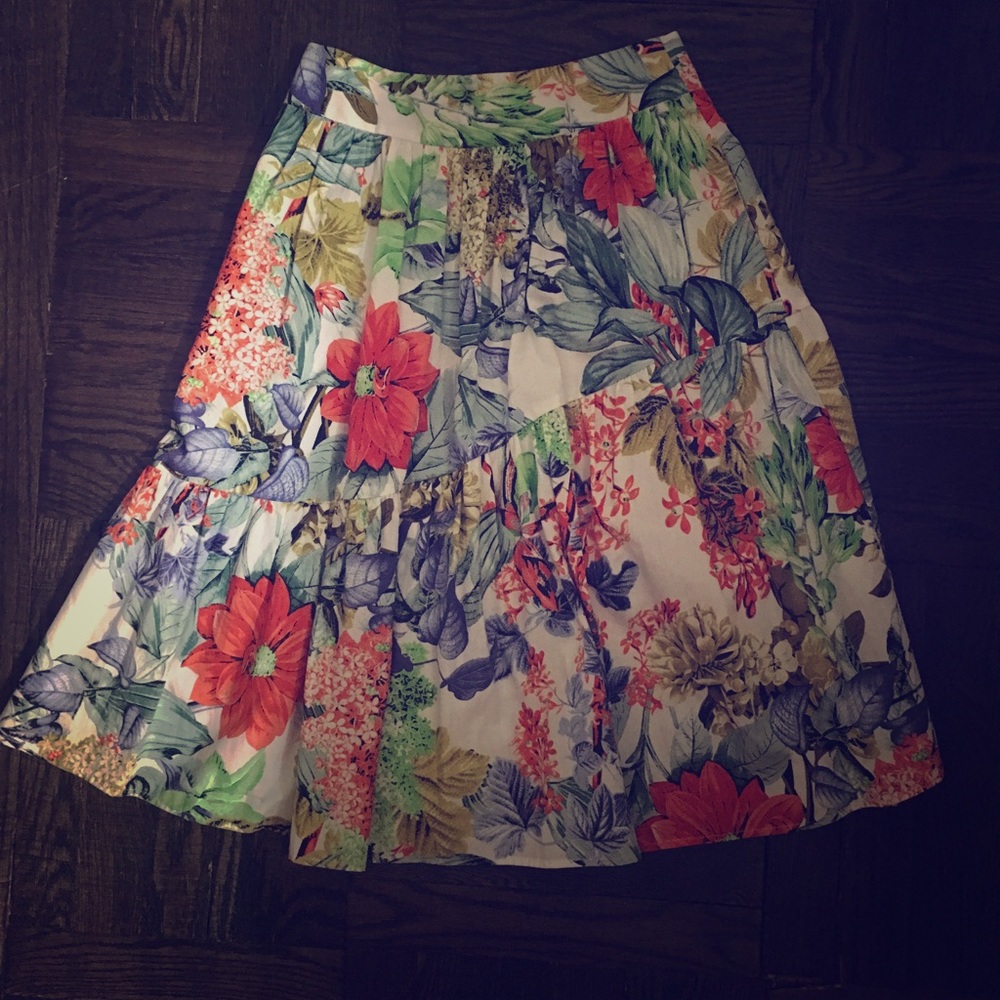Floral midi skirt